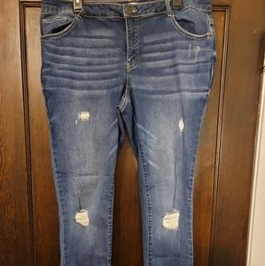 Distressed Skinny Jeans Size 16